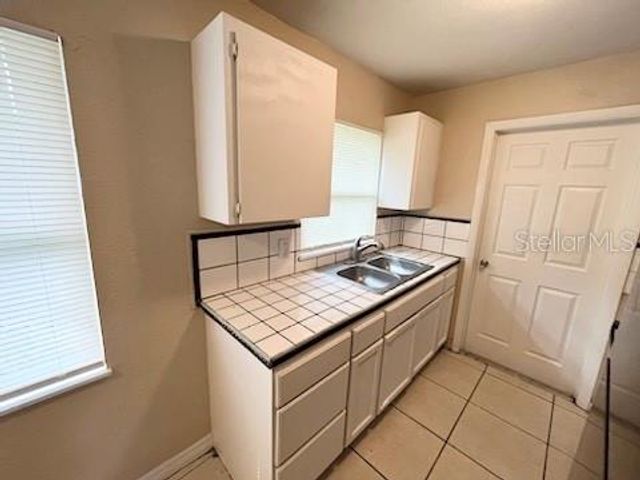 76 JUDITH LANE, Orlando, FL 32811