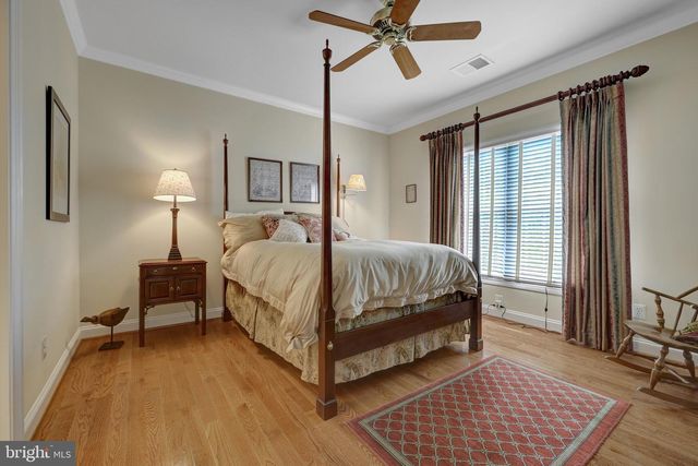 513 JOHN MARSHALL DR NE, Vienna, VA 22180