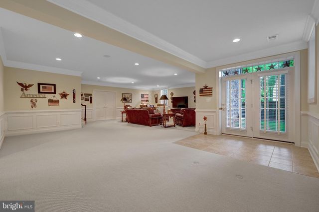 513 JOHN MARSHALL DR NE, Vienna, VA 22180