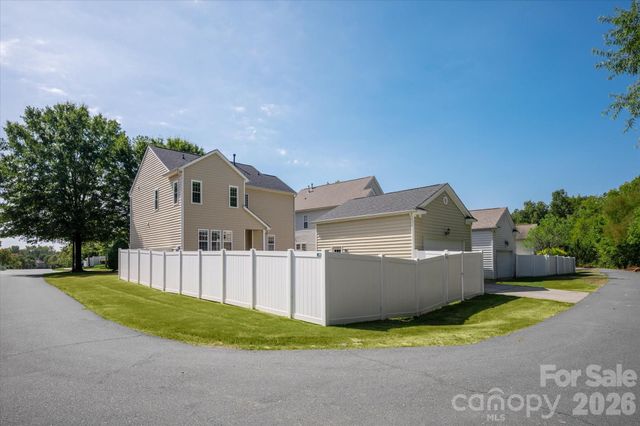 10431 Alvarado Way, Charlotte, NC 28277