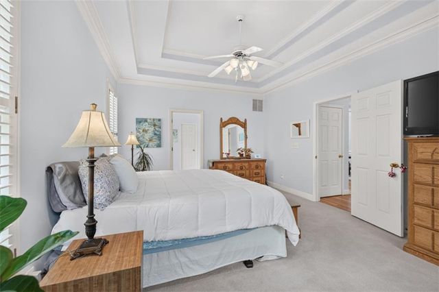 2194 Indian Shoals Drive NE, Loganville, GA 30052