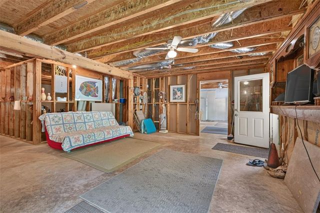 2194 Indian Shoals Drive NE, Loganville, GA 30052