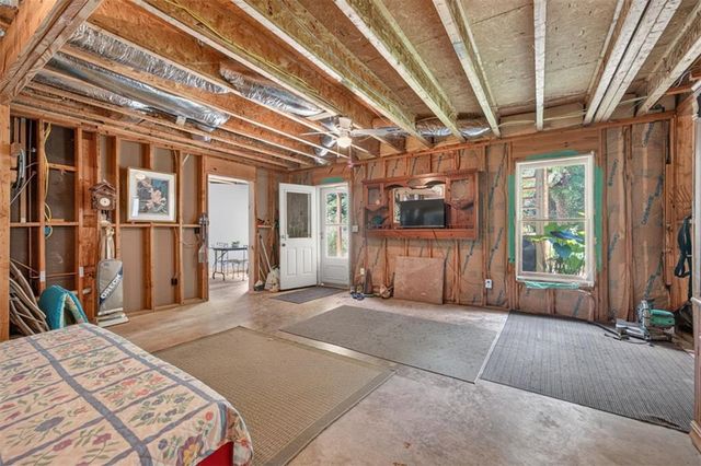2194 Indian Shoals Drive NE, Loganville, GA 30052
