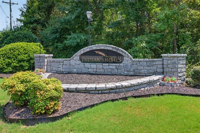 2194 Indian Shoals Drive NE, Loganville, GA 30052