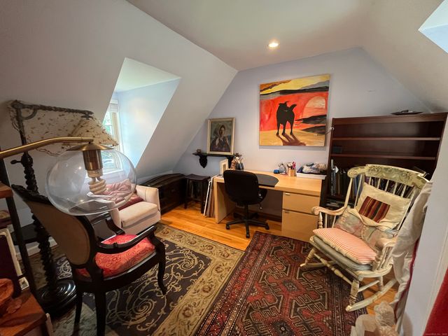 68 Cole Street, Bridgeport, CT 06604