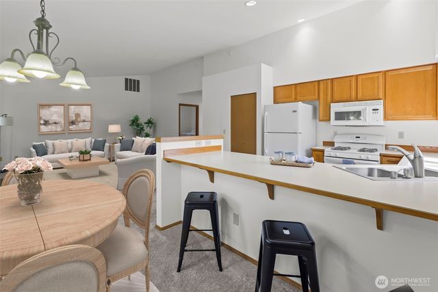 911 NW Leisure Lane, Bremerton, WA 98311