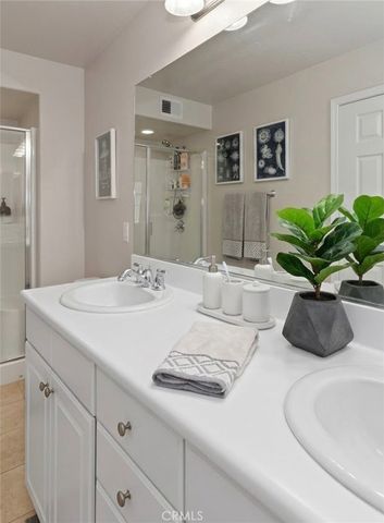 15901 Fountain, Chino, CA 91708