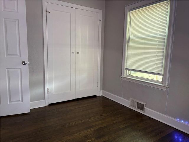 230 S Huttig Avenue, Independence, MO 64053