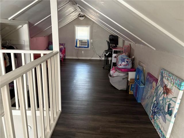 230 S Huttig Avenue, Independence, MO 64053