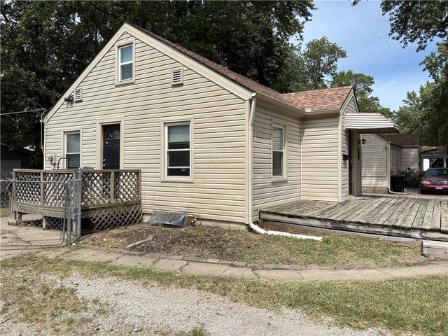 230 S Huttig Avenue, Independence, MO 64053
