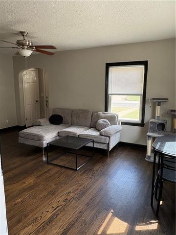 230 S Huttig Avenue, Independence, MO 64053