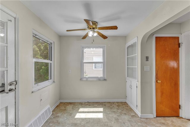 477 Huntmere Drive, Bay Village, OH 44140