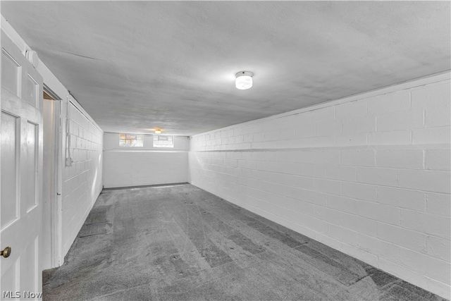 477 Huntmere Drive, Bay Village, OH 44140