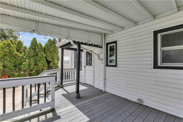 477 Huntmere Drive, Bay Village, OH 44140