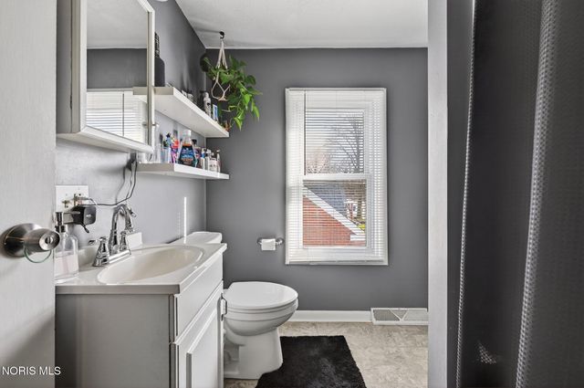 635 Wright Avenue, Toledo, OH 43609