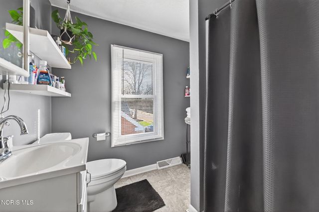 635 Wright Avenue, Toledo, OH 43609