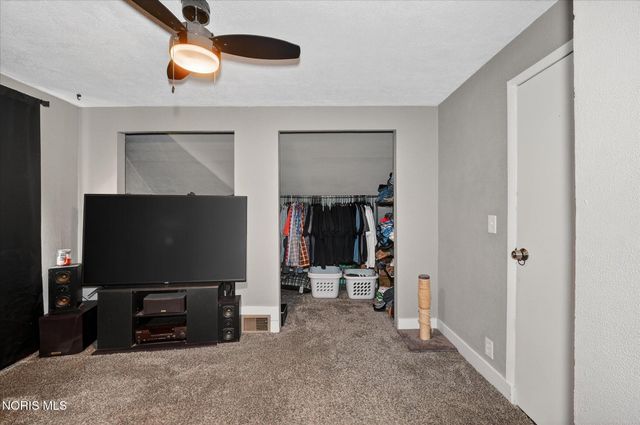 635 Wright Avenue, Toledo, OH 43609