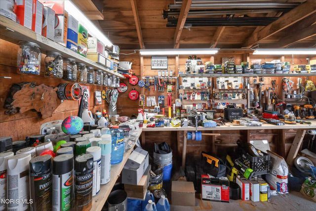 635 Wright Avenue, Toledo, OH 43609