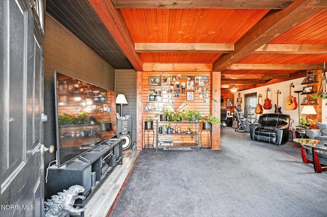 635 Wright Avenue, Toledo, OH 43609