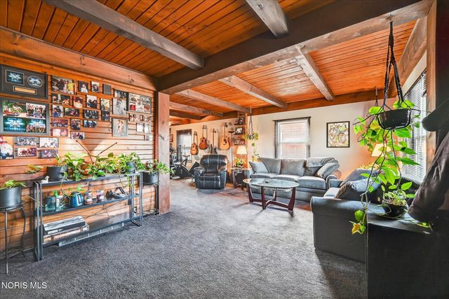 635 Wright Avenue, Toledo, OH 43609