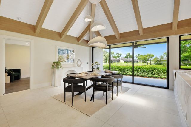 11880 Pebblewood Drive, Wellington, FL 33414