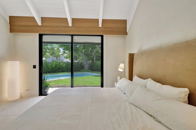 11880 Pebblewood Drive, Wellington, FL 33414