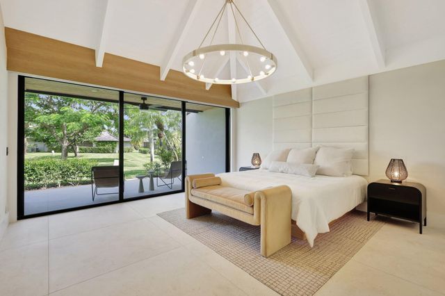 11880 Pebblewood Drive, Wellington, FL 33414