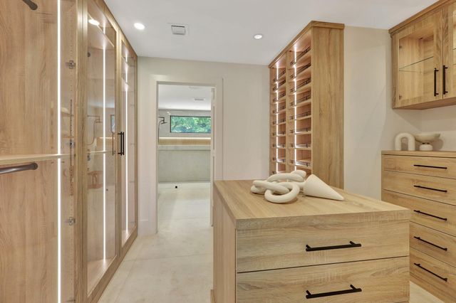 11880 Pebblewood Drive, Wellington, FL 33414