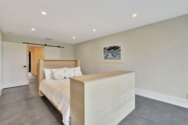 11880 Pebblewood Drive, Wellington, FL 33414