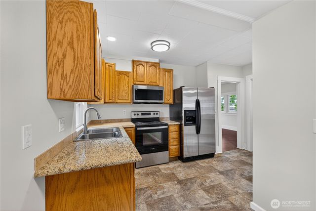 501 35th Street, Anacortes, WA 98221
