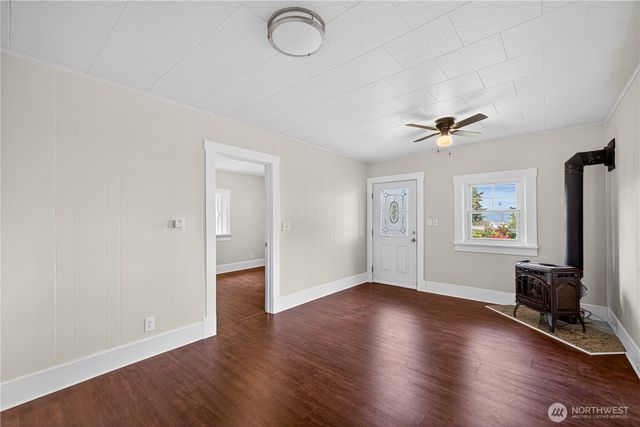 501 35th Street, Anacortes, WA 98221
