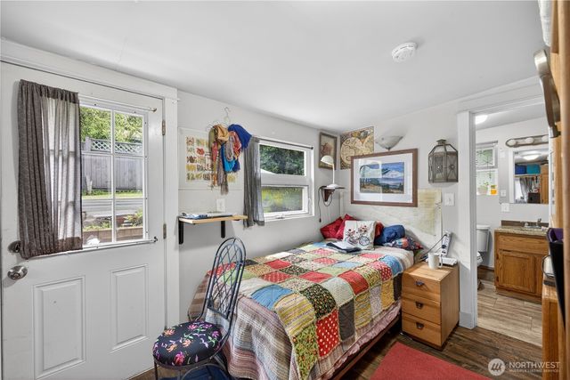 501 35th Street, Anacortes, WA 98221