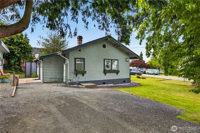501 35th Street, Anacortes, WA 98221