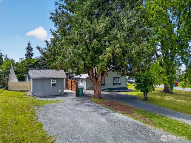 501 35th Street, Anacortes, WA 98221