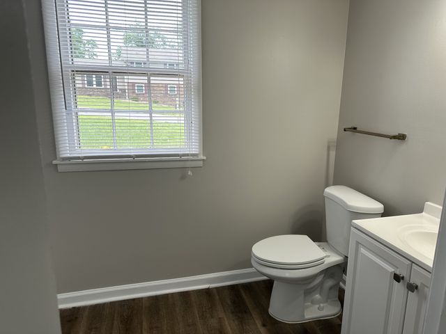 106 Overlook Dr, Hendersonville, TN 37075