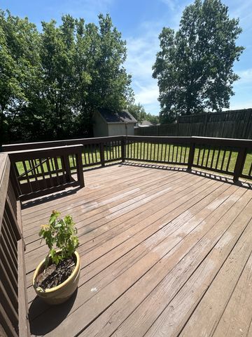 106 Overlook Dr, Hendersonville, TN 37075