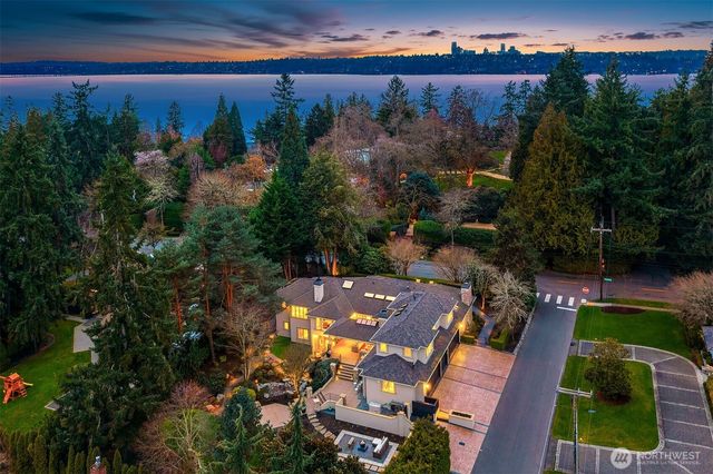 854 Evergreen Point Road, Medina, WA 98039