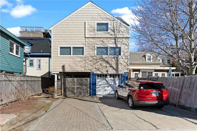 5 Howard Street 1, Newport, RI 02840