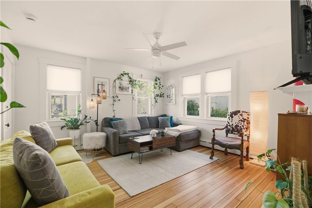 5 Howard Street 1, Newport, RI 02840