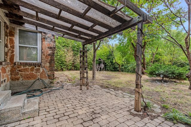 1006 Briarwood Drive, Garland, TX 75041