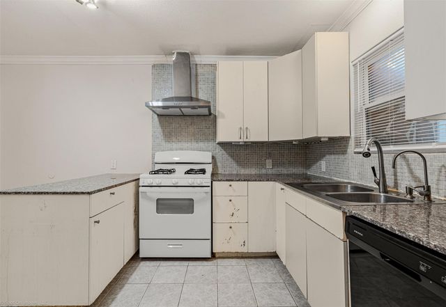 1006 Briarwood Drive, Garland, TX 75041