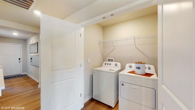 513 Ella's Way, Liberty, MO 64068