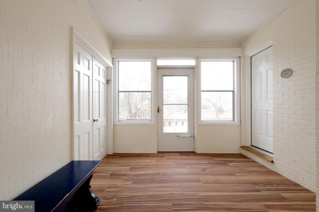 1027 GREENBRIAR DR, State College, PA 16801