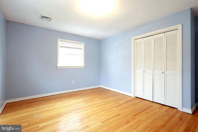 1027 GREENBRIAR DR, State College, PA 16801