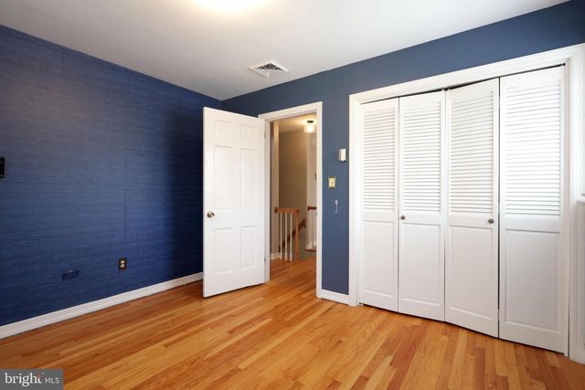 1027 GREENBRIAR DR, State College, PA 16801