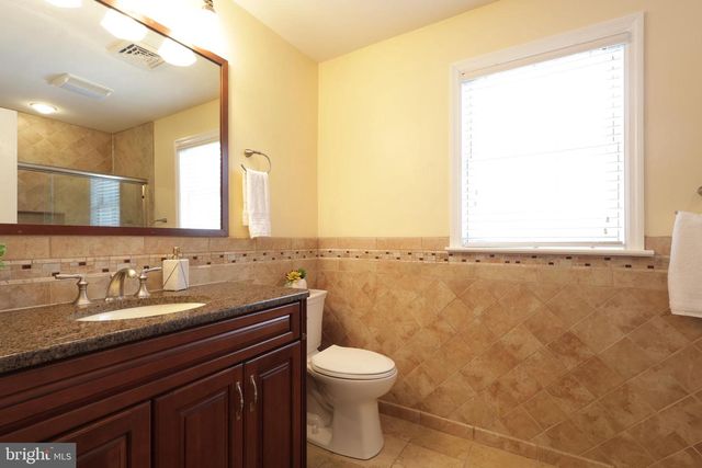 1027 GREENBRIAR DR, State College, PA 16801