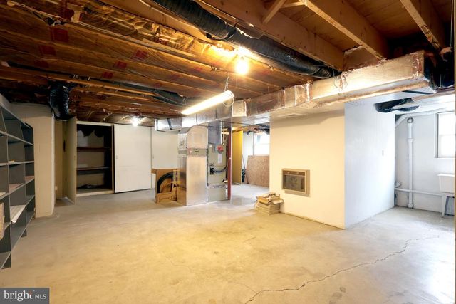 1027 GREENBRIAR DR, State College, PA 16801