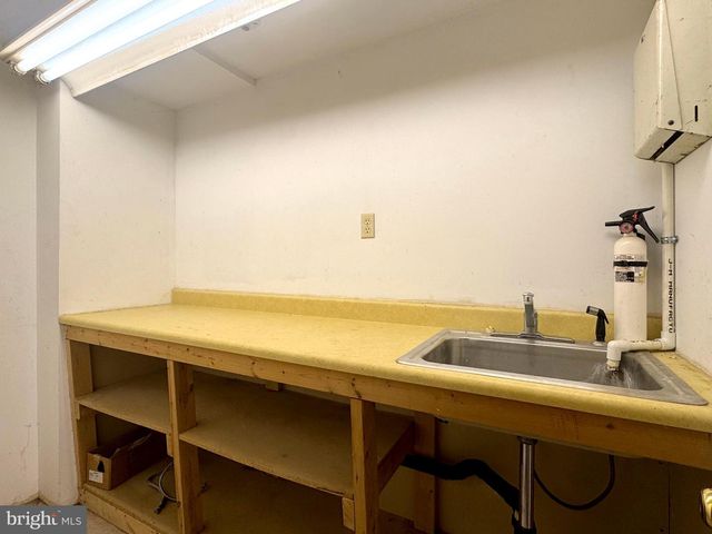 1027 GREENBRIAR DR, State College, PA 16801