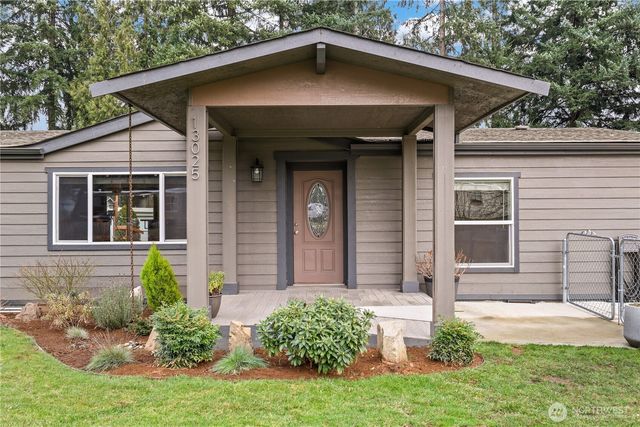 13025 212th Avenue Ct E, Bonney Lake, WA 98391