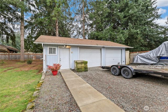 13025 212th Avenue Ct E, Bonney Lake, WA 98391